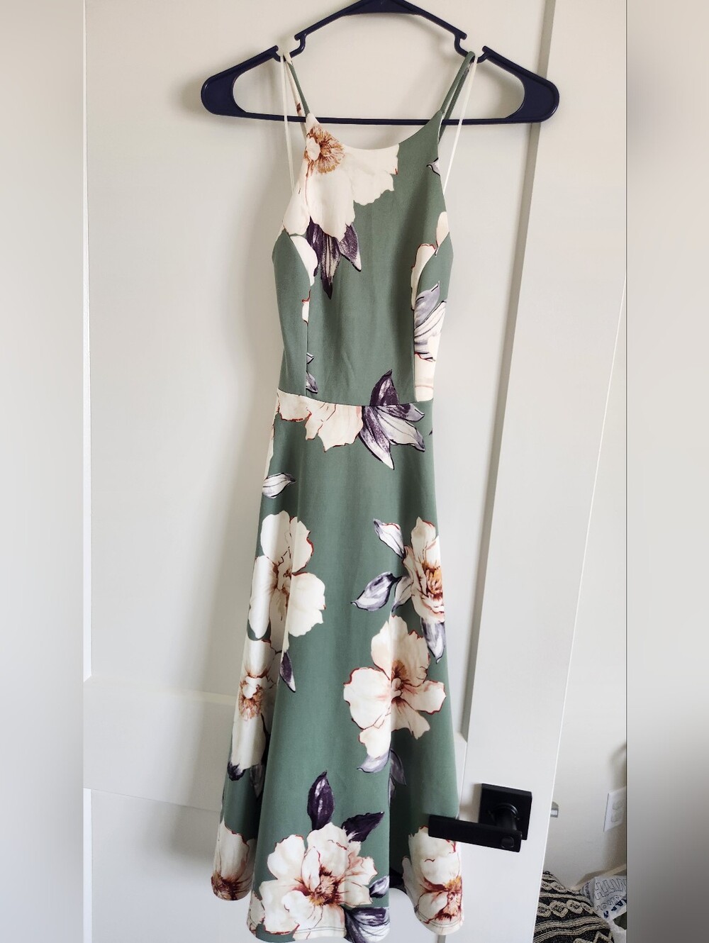 Soprano Green Floral Spaghetti-Strap Maxi Dress